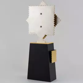 Корпоративный подарок "Держим марку"